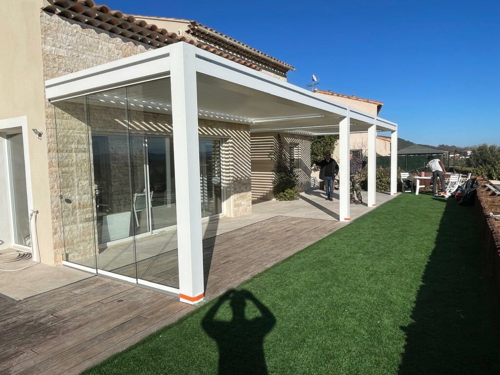Sud Eco Habitat Pergola Bioclimatique Marseille IMG 20241121 WA0049